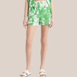 Tropical Floral Short - Green